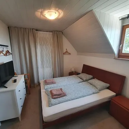 Apartman Kishaz A Hegyen