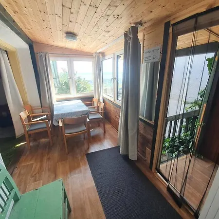 Apartament Kishaz A Hegyen