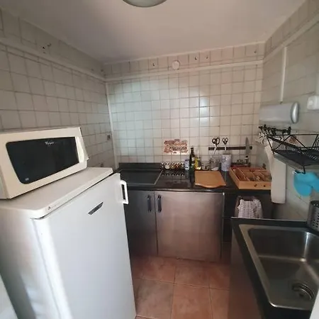 Kishaz A Hegyen Apartament *