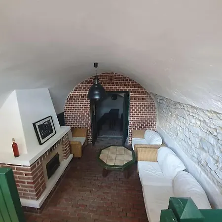 Kishaz A Hegyen Apartament Csopak